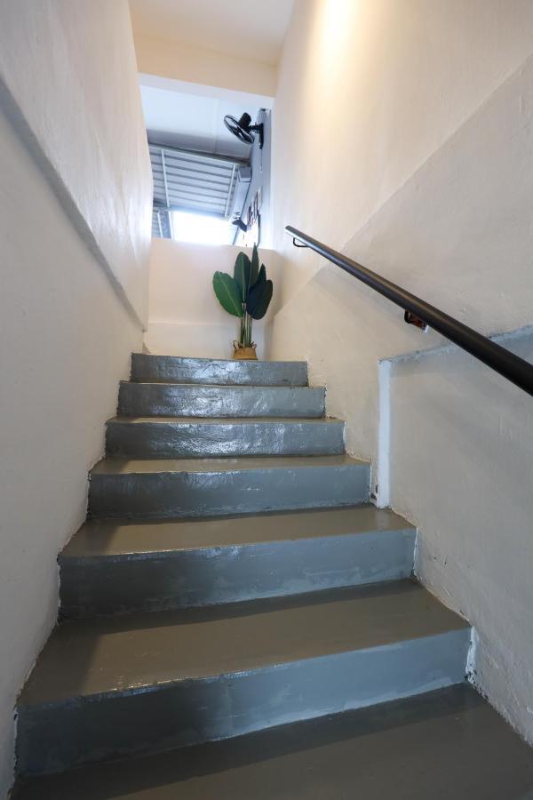 Cozy Homestay With Karaoke System & Pool Table Kuala Lumpur Exterior photo